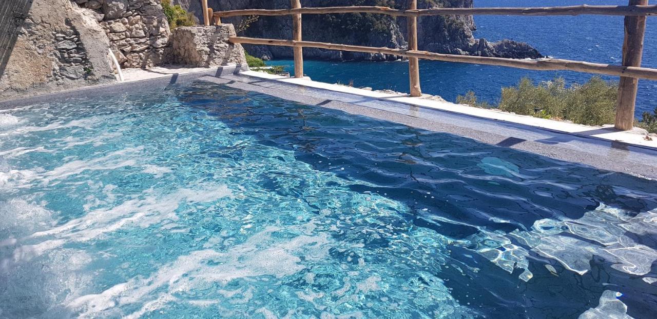 Вилла Cannaverde - Amalfi Coast Camp Майори Экстерьер фото